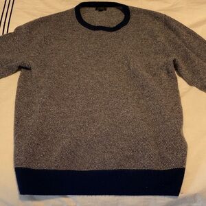 Men's Gray and Navy Cashmere Sweater